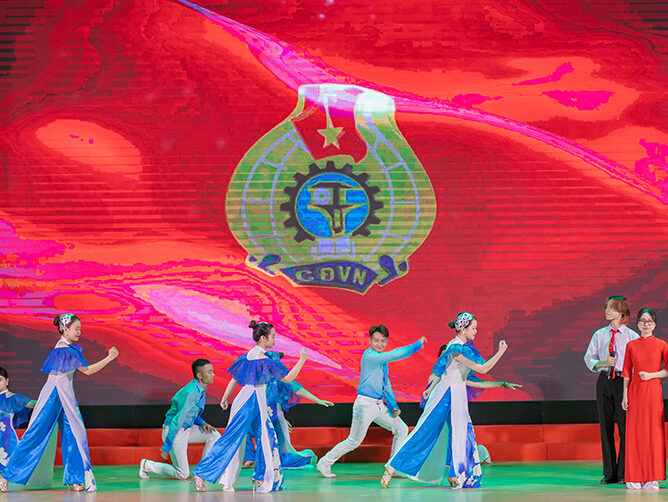 Tưng bừng ngày hội lớn của đoàn viên công đoàn Học viện Công nghệ Bưu chính Viễn thông