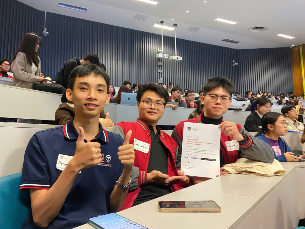 SINH VIÊN UDU ĐẠT GIẢI NHÌ TẠI CUỘC THI CODING FEST 2025 DO ĐẠI HỌC SYDNEY TỔ CHỨC
