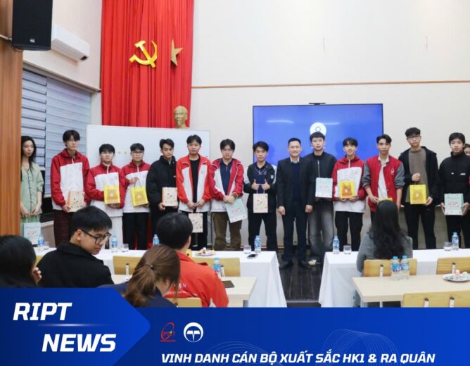 Vinh danh cán bộ xuất sắc học kỳ I và ra quân Chiến dịch truyền thông Tuyển sinh hướng tới kỷ niệm 60 năm thành lập Viện Khoa học Kỹ thuật Bưu điện